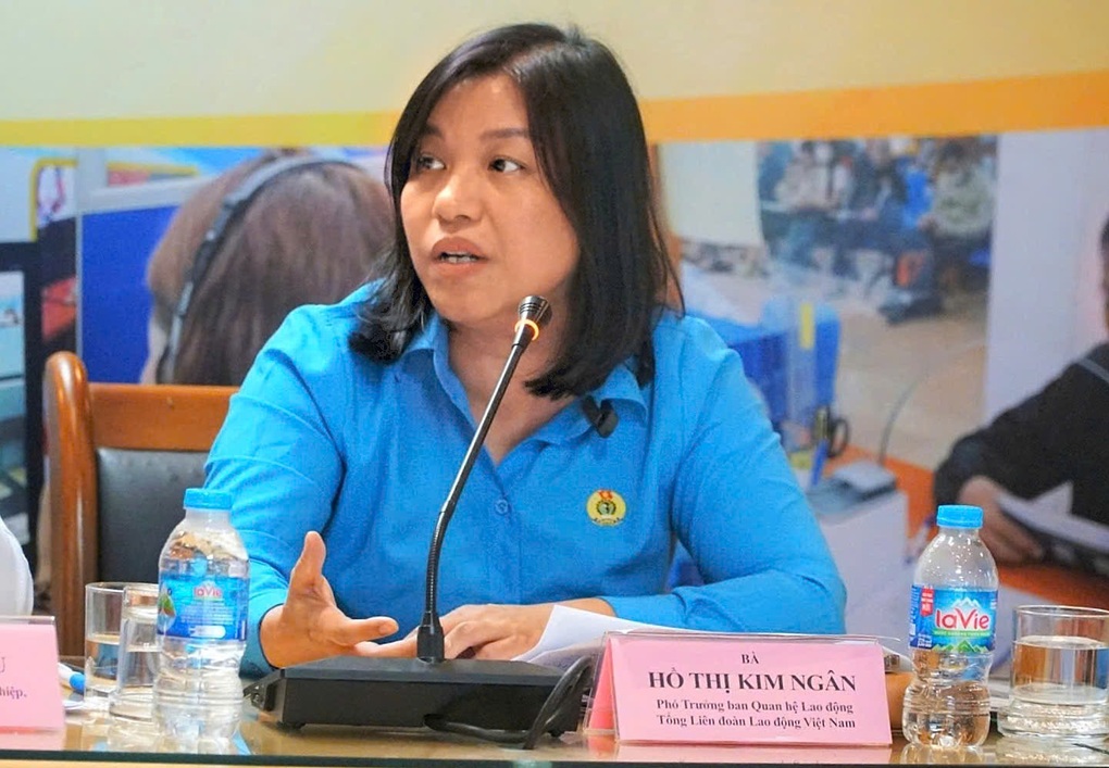 Công nhân nhận trợ cấp thất nghiệp 2-3 triệu đồng không đủ sống - 1 Công nhân nhận trợ cấp thất nghiệp 2-3 triệu đồng không đủ sống - 1