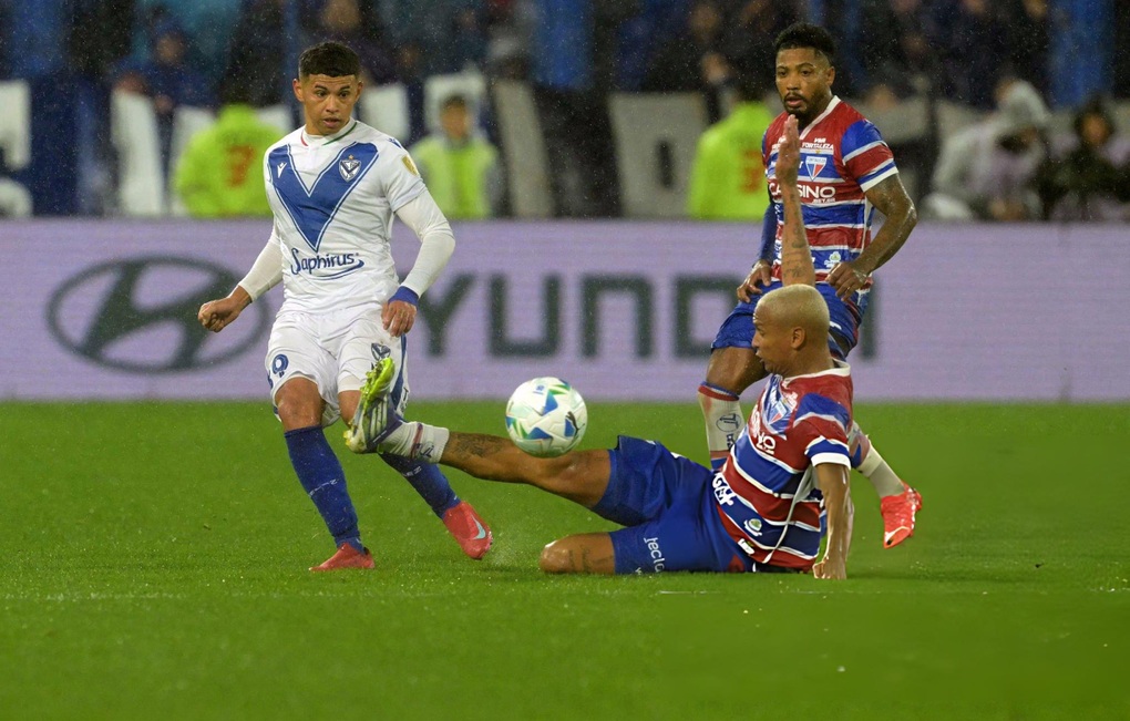 Ngôi sao nhập tịch Malaysia bị câu lạc bộ loại bỏ sau án phạt của FIFA - 1 Ngôi sao nhập tịch Malaysia bị câu lạc bộ loại bỏ sau án phạt của FIFA - 1