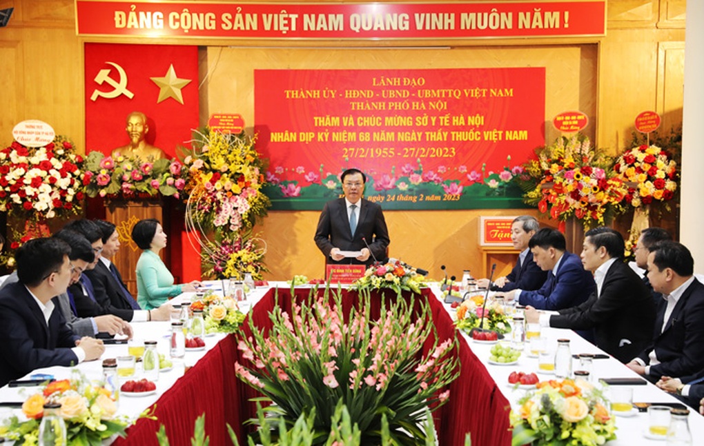 Giám đốc Sở Y tế Hà Nội: Có nhiều sự việc đáng tiếc xảy ra với cán bộ y tế - 2 Giám đốc Sở Y tế Hà Nội: Có nhiều sự việc đáng tiếc xảy ra với cán bộ y tế - 2