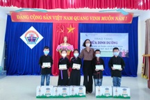 Chung tay hỗ trợ trẻ em bị ảnh hưởng bởi đại dịch Covid-19