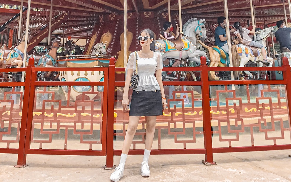 Cô giáo tương lai trải lòng hiện tượng người dạy mượn sóng để nổi tiếng - 3 Cô giáo tương lai trải lòng hiện tượng người dạy mượn sóng để nổi tiếng - 3