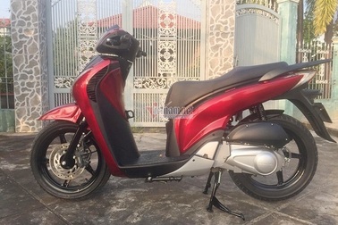 Honda SH cũ 9 năm tuổi giá 390 triệu của thầy giáo ở Vĩnh Long