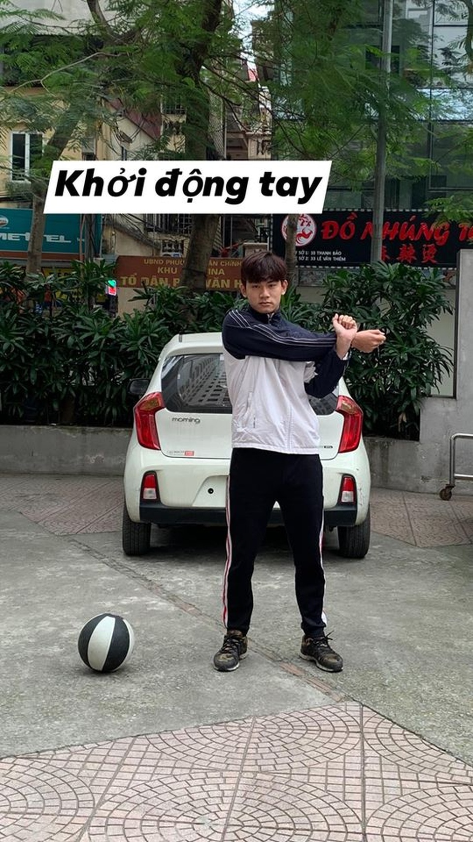 Nam sinh gây sốt mạng với tuyển tập bài học thể dục online mùa dịch - 5 Nam sinh gây sốt mạng với tuyển tập bài học thể dục online mùa dịch - 5