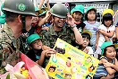 Triển lãm ảnh phóng sự Động đất Đông Nhật Bản 