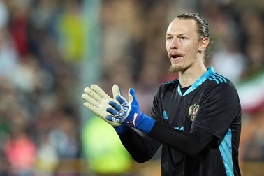 Thủ môn trị giá hơn 500 tỷ đồng của tuyển Nga tới Việt Nam sớm nhất