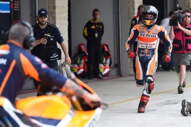 Marc Marquez có được pole đầu tiên trong mùa giải MotoGP 2015