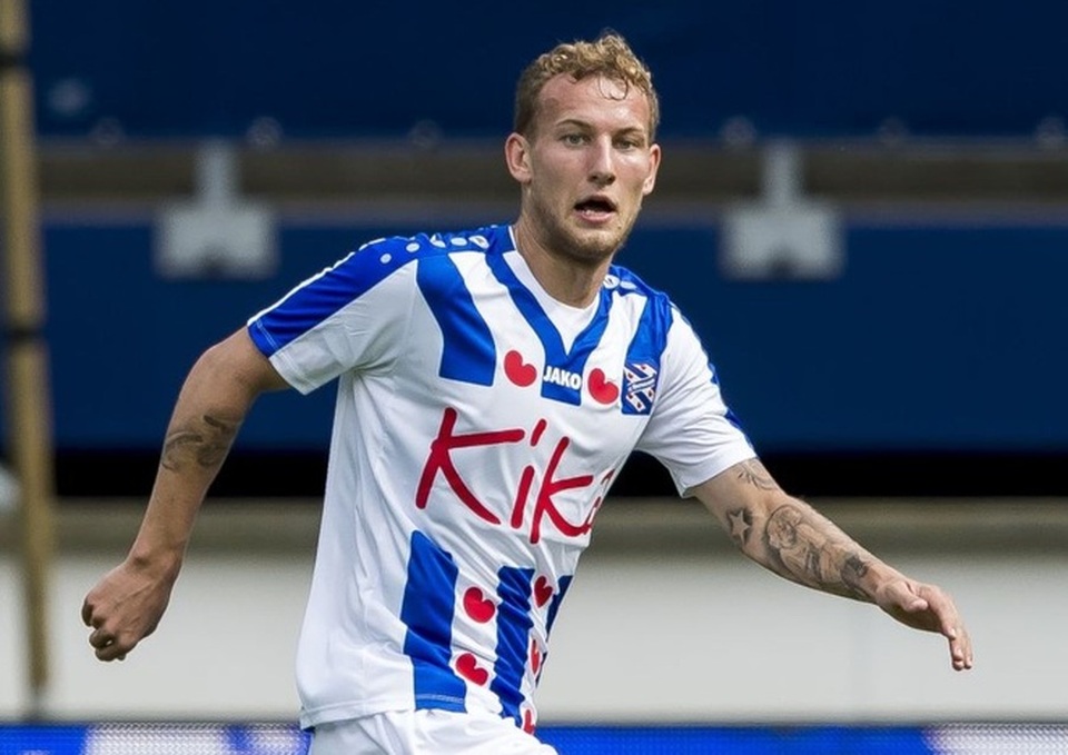 Heerenveen tiếp tục thanh lý cầu thủ không đóng góp cho CLB - 1 Heerenveen tiếp tục thanh lý cầu thủ không đóng góp cho CLB - 1