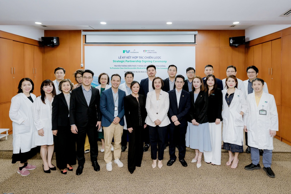 Long Châu hợp tác Bệnh viện FV đưa kiến thức y khoa dễ hiểu đến gần hơn với cộng đồng - 4