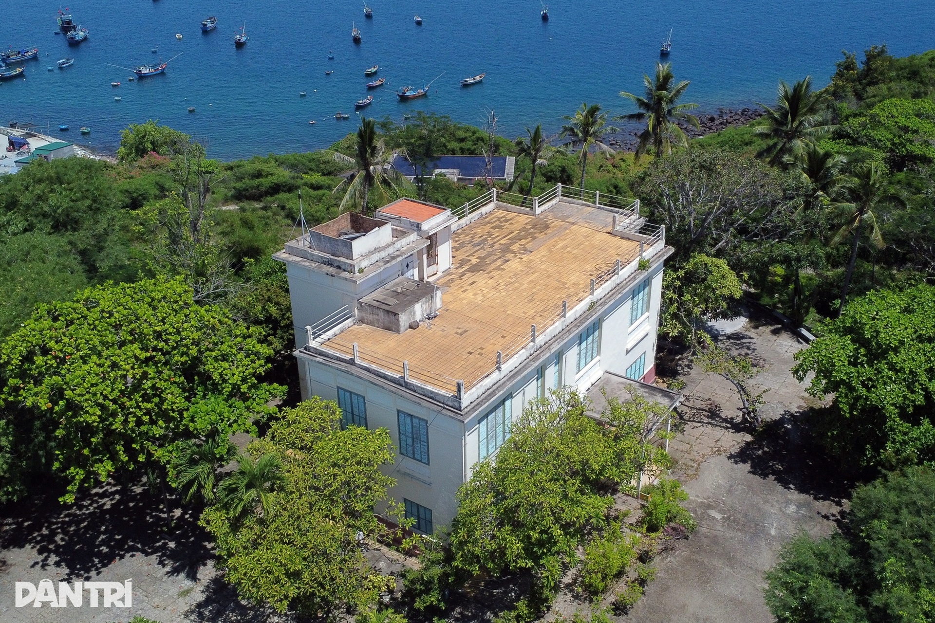 Biệt thự Vọng Nguyệt từng được đề xuất làm nơi ở cho cán bộ gây tranh cãi - 6 Biệt thự Vọng Nguyệt từng được đề xuất làm nơi ở cho cán bộ gây tranh cãi - 6