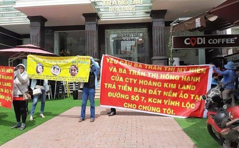 Truy tìm 9 chủ tài khoản nhận tiền lừa đảo của Công ty Hoàng Kim Land - 1 Truy tìm 9 chủ tài khoản nhận tiền lừa đảo của Công ty Hoàng Kim Land - 1