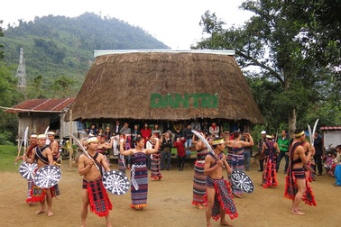 Ngày hội văn hóa truyền thống dân tộc Cơ Tu ở Đà Nẵng