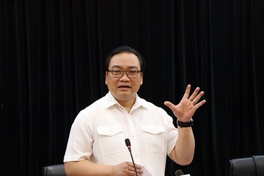 Bí thư Hà Nội: Không cấm người dân kinh doanh trên vỉa hè