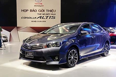 Toyota Altis 2014 khởi điểm từ 757 triệu đồng
