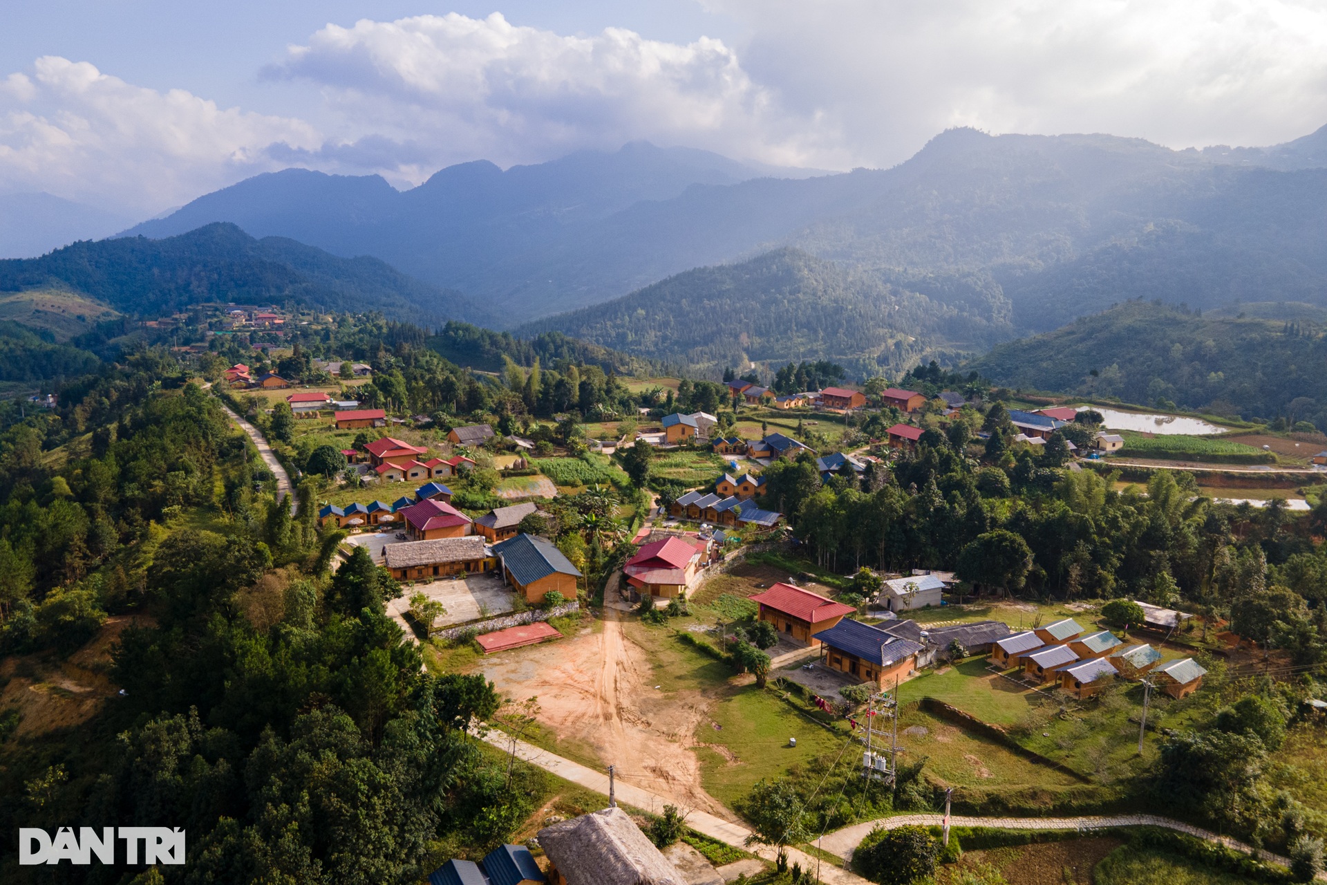 Chàng trai vùng cao mở homestay kiếm doanh thu cả tỷ đồng mỗi năm - 11