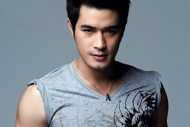 Mỹ nam Thái hớp hồn Fan Việt