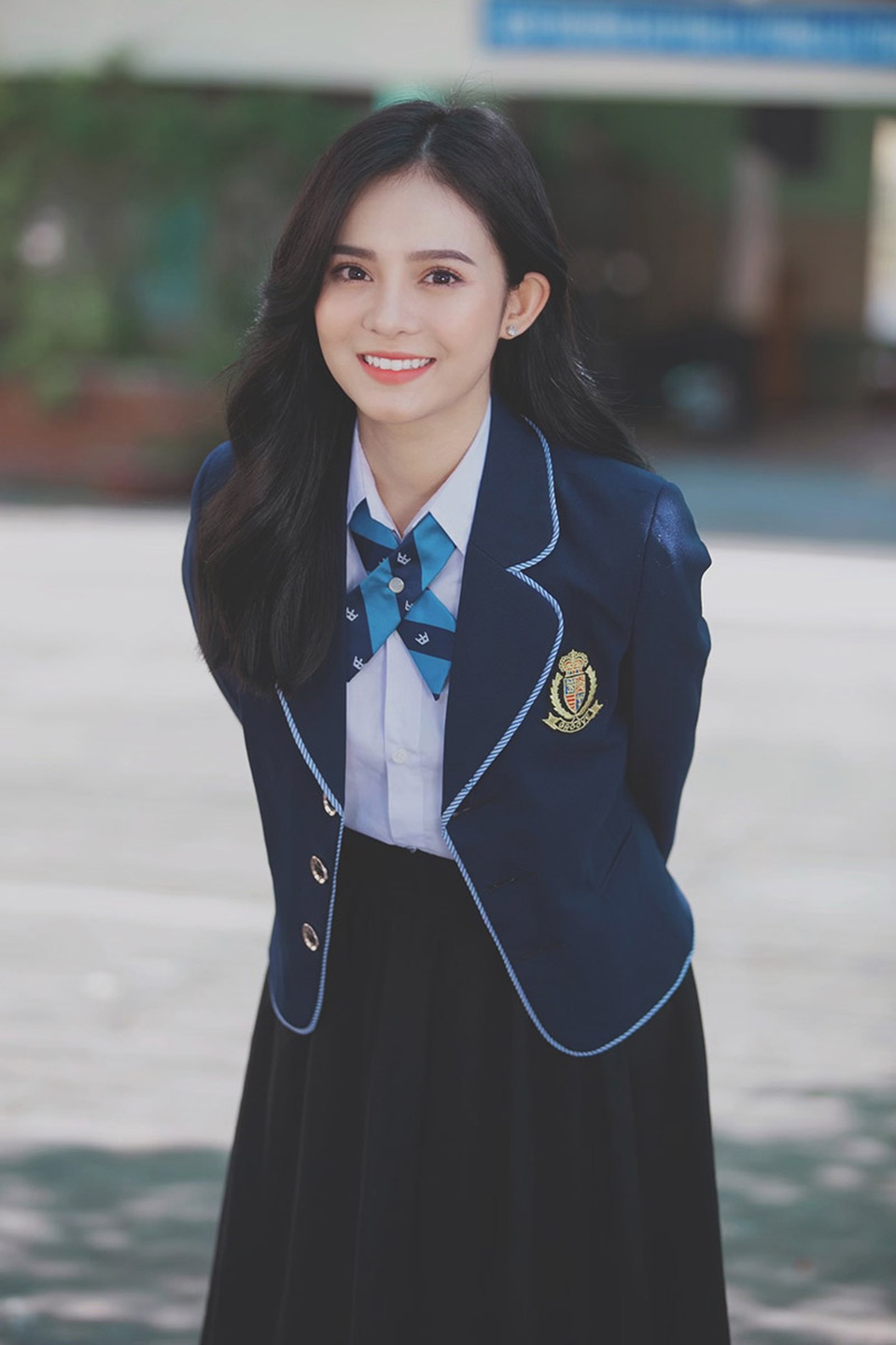Nữ MC “đậm nét ngây thơ” gây sốt với ảnh đồng phục học sinh - 8 Nữ MC “đậm nét ngây thơ” gây sốt với ảnh đồng phục học sinh - 8