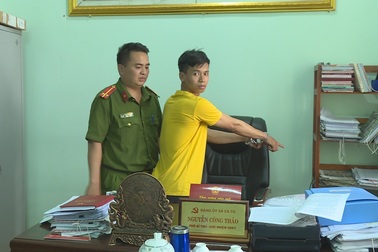 Bắt đối tượng táo tợn đột nhập vào ủy ban xã trộm cắp tài sản