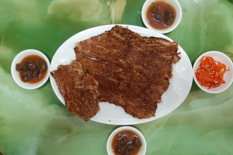 Ứa nước miếng thưởng thức trâu khô ngon trứ danh ở Sóc Trăng - 2 Ứa nước miếng thưởng thức trâu khô ngon trứ danh ở Sóc Trăng - 2