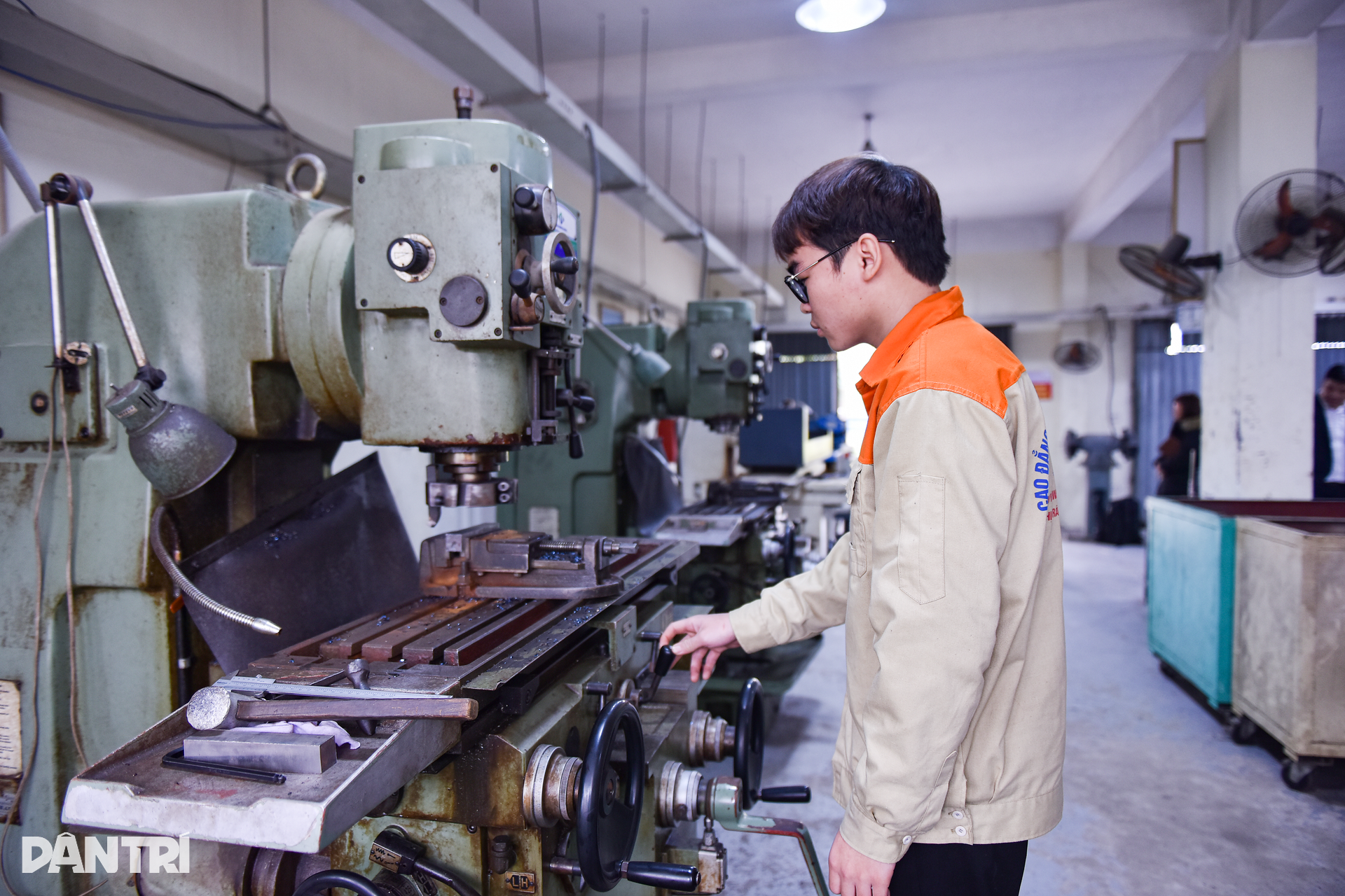 Xưởng thực hành hiện đại của nghề lương 20 triệu đồng nhưng thiếu người học - 8