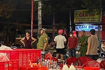 Đâm 2 người trọng thương vì bị nhắc nhở "hát gây ồn ào"