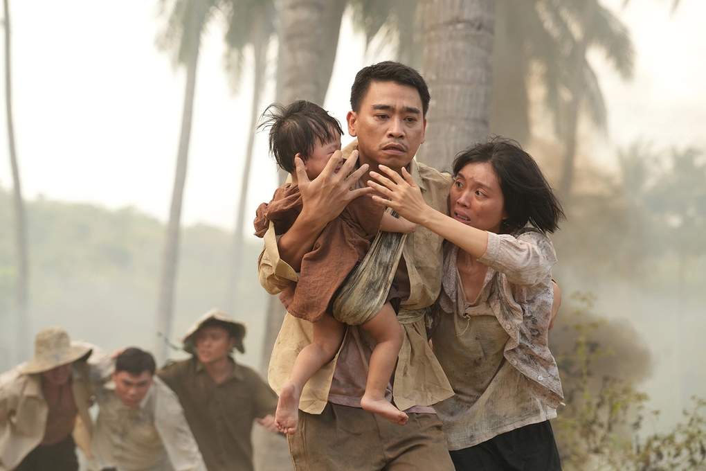 10 phim điện ảnh Việt ăn khách nhất năm 2025, doanh thu trên 100 tỷ đồng - 6 10 phim điện ảnh Việt ăn khách nhất năm 2025, doanh thu trên 100 tỷ đồng - 6