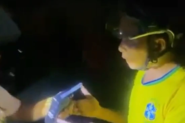 Bị đo nồng độ cồn, nam thanh niên tự xưng có "cậu làm ở cục quản lý cán bộ"