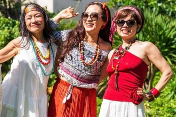 "Hội thiếu nữ U70” là những mỹ nhân một thời của Nhà hát Tuổi trẻ gây sốt