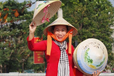 Người phụ nữ “đánh thức” ấp đảo biệt lập tại TPHCM