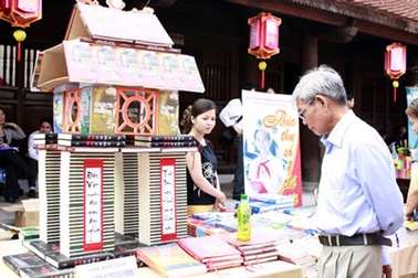 Nhiều hoạt động thu hút tại Ngày hội Sách và Văn hóa Đọc 2012