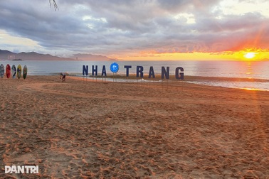 Phát động ngày hội toàn dân tắm biển tại Nha Trang