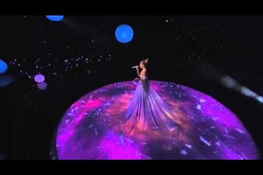 Jennifer Lopez: "Feel the Light"