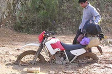 Hiểm nguy trên đường đi “phượt”