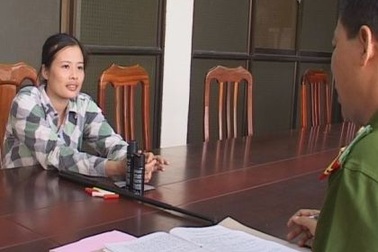 Buôn bán vũ khí, thuốc kích dục “núp bóng” cửa hàng tạp hóa