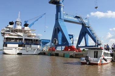 Đề xuất cho Tân Cảng Hiệp Phước đón tàu container 