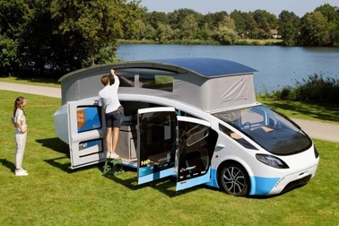 Chiêm ngưỡng motorhome chạy năng lượng mặt trời đầu tiên trên thế giới