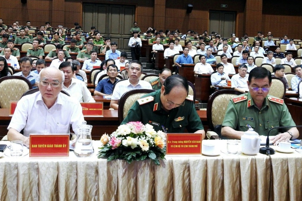 TPHCM tổ chức hội nghị tập huấn, triển khai công tác phòng chống khủng bố - 2 TPHCM tổ chức hội nghị tập huấn, triển khai công tác phòng chống khủng bố - 2