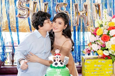 Hậu ly hôn, Trương Quỳnh Anh lo lắng khi con lên mạng tìm thông tin về mình