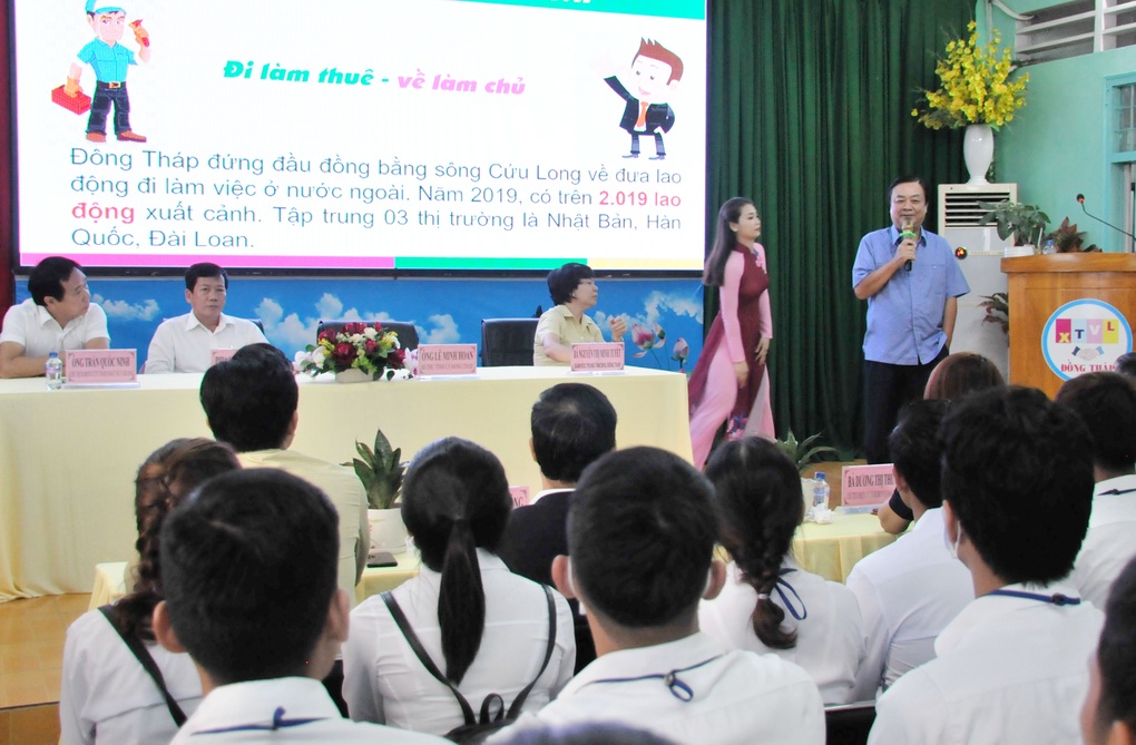 Đổi đời thành cô giáo dạy tiếng Nhật sau chuyến xuất khẩu lao động - 3 Đổi đời thành cô giáo dạy tiếng Nhật sau chuyến xuất khẩu lao động - 3