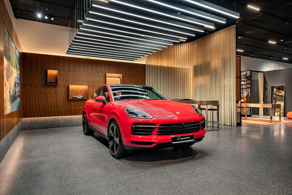 Porsche Studio đầu tiên được đặt tại Hà Nội - 2 Porsche Studio đầu tiên được đặt tại Hà Nội - 2