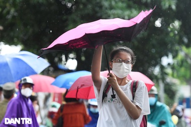 Đề thi Ngữ Văn lớp 10 của Hà Nội: An toàn nhưng thiếu tính đột phá