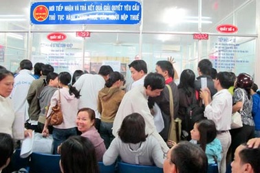 Bà Phạm Chi Lan: “Đừng đổ khó cho người dân và doanh nghiệp nữa!”