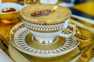 Những món ăn dát vàng siêu xa xỉ ở Dubai