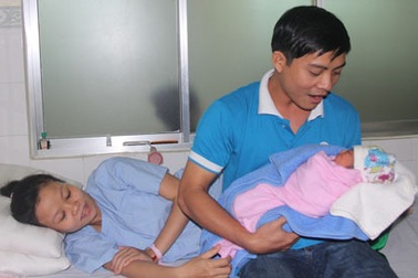 Sinh ra trong tâm bão, nhiều bé được đặt tên Nari