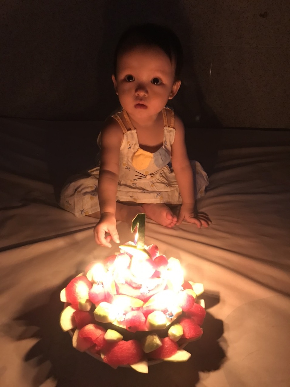 Thư bố gửi con gái sinh nhật 1 tuổi trong vùng phong tỏa 40 ngày đêm - 2 Thư bố gửi con gái sinh nhật 1 tuổi trong vùng phong tỏa 40 ngày đêm - 2