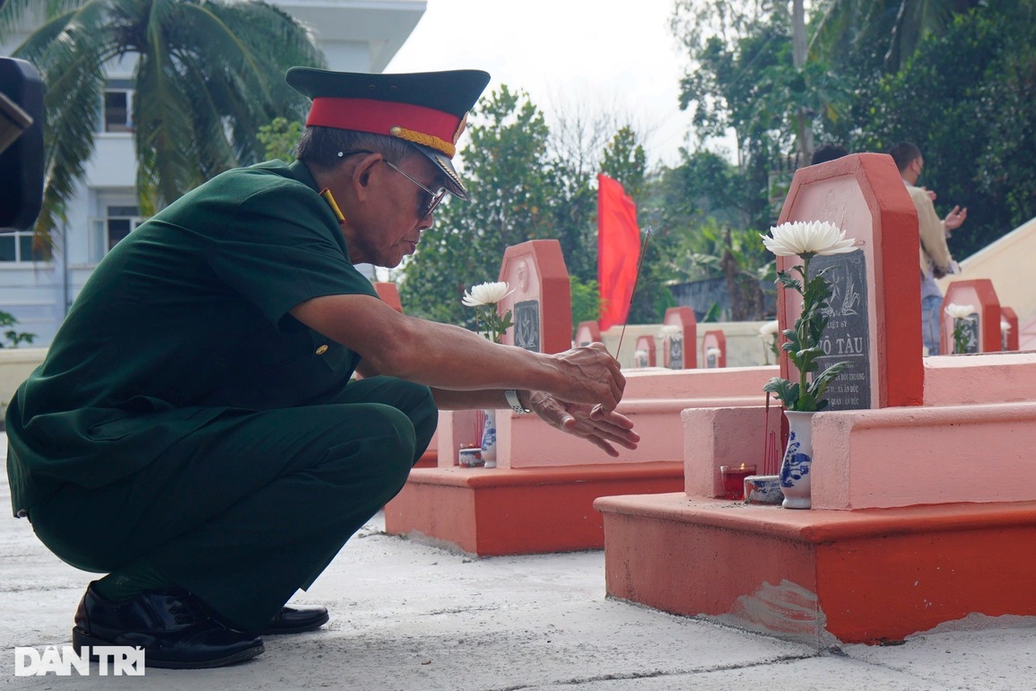 Hành trình tìm mộ tập thể 60 liệt sĩ: Tấm lòng cựu binh Việt - Mỹ - 2 Hành trình tìm mộ tập thể 60 liệt sĩ: Tấm lòng cựu binh Việt - Mỹ - 2