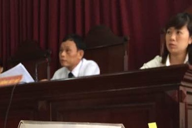 “Vi phạm tố tụng nghiêm trọng vụ vợ chồng con trai quyết tố cáo đưa bố và em vào tù”