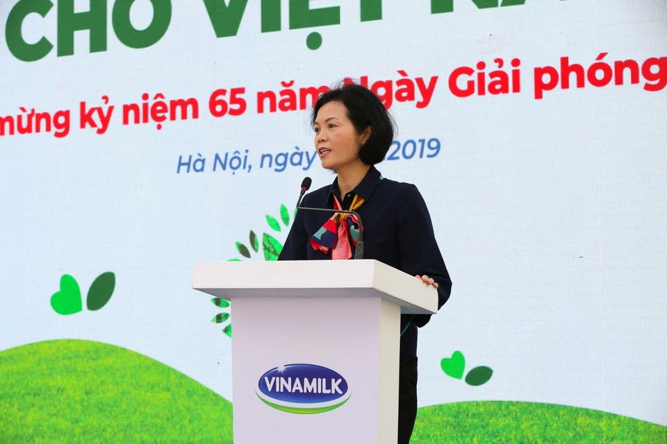 Niềm vui sẻ chia cùng trẻ em nghèo vượt khó khắp Việt Nam - 4 Niềm vui sẻ chia cùng trẻ em nghèo vượt khó khắp Việt Nam - 4