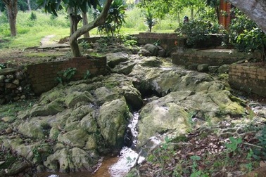 Chuyện ly kỳ về những "giếng thiêng" trăm tuổi ở Việt Nam