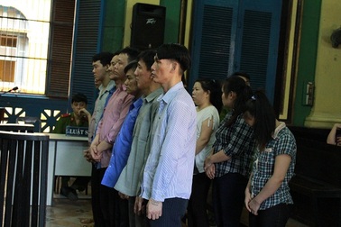 Bóp “chỗ hiểm” của du khách nước ngoài để cướp của