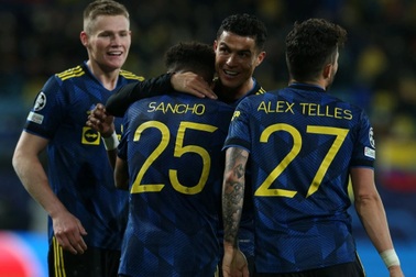 Man Utd cùng 10 đội bóng sớm giành vé vào vòng 1/8 Champions League